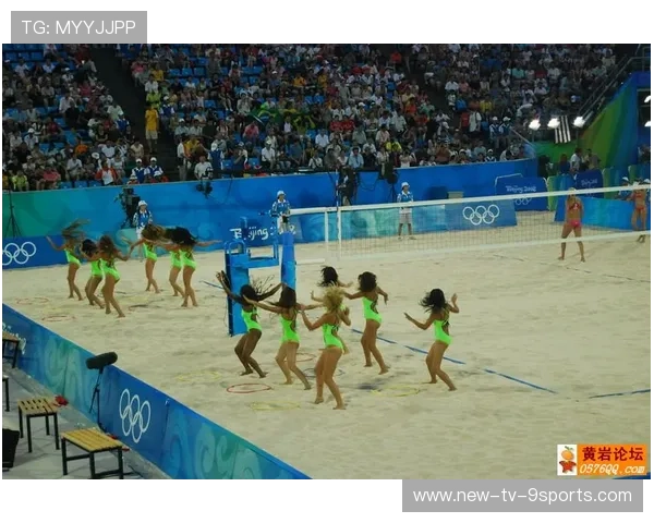 “天府新区沙滩赛场:沙滩合球挑战传统竞技”